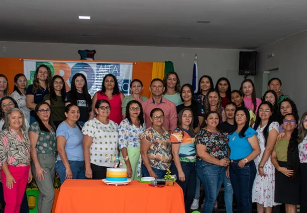 Professores participam do ciclo de alfabetização