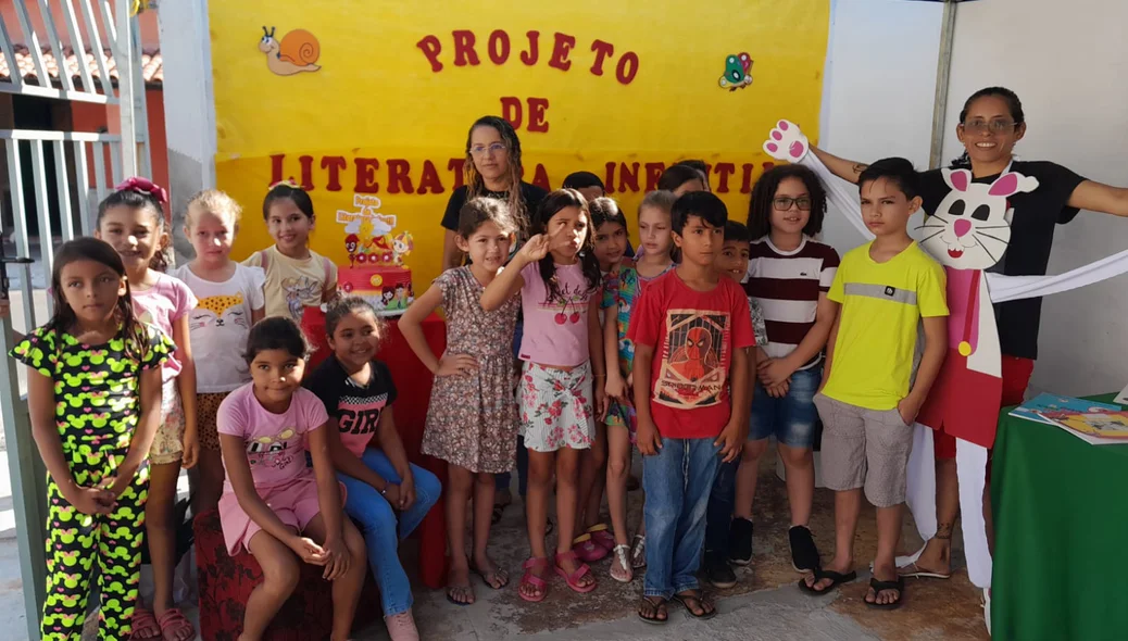 Projeto de literatura infantil em São João da Fronteira