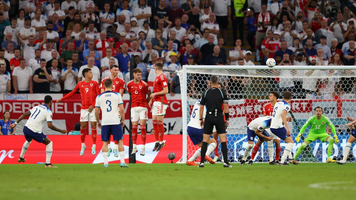 Rashford marcou duas vezes, a primeira delas um golaço de falta, no início do segundo tempo
