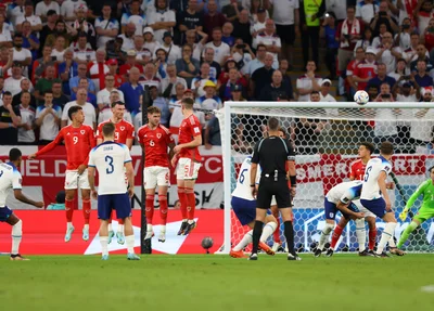 Rashford marcou duas vezes, a primeira delas um golaço de falta, no início do segundo tempo