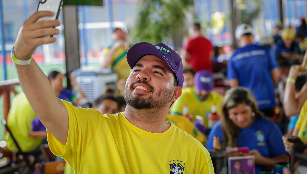 Torcedor fazendo selfie