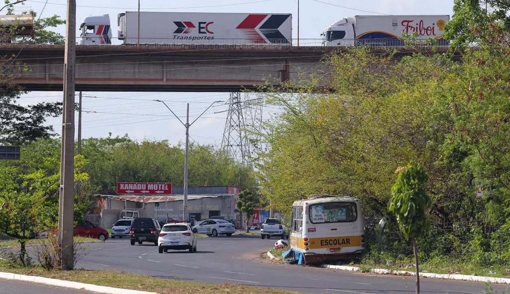 Trânsito parado na Ponte da Tabuleta em Teresina