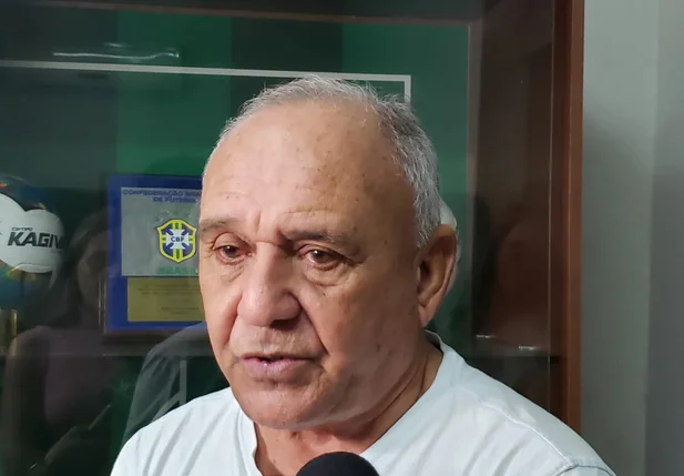 Vicente Medeiros