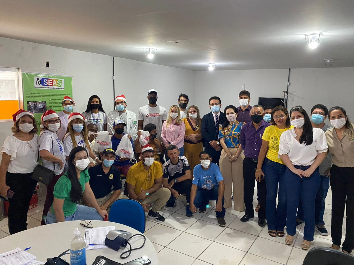 Ação solidária de natal promovida pela OAB