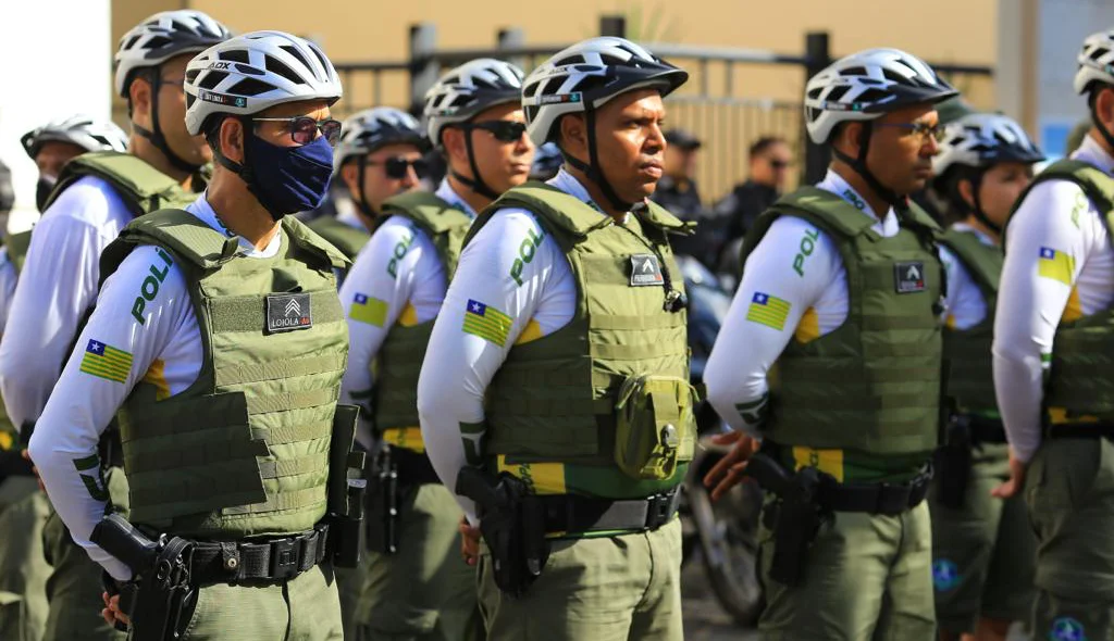 Agentes policiais do ciclo patrulhamento