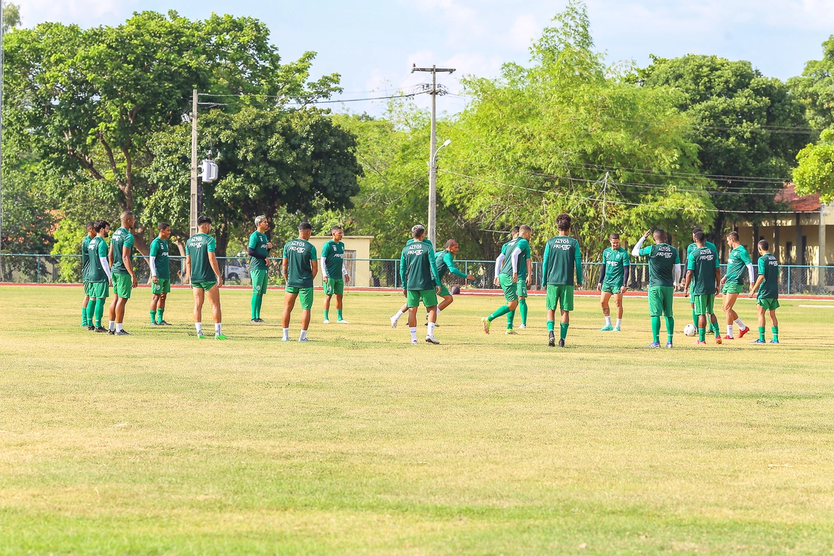 Altos treinado para a próxima temporada