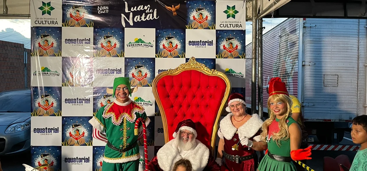 Apresentação do Grupo Luar do São João