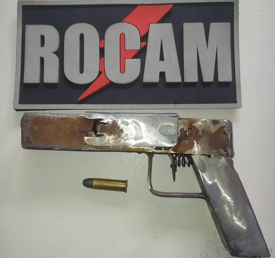 Arma de fogo apreendida pelo ROCAM