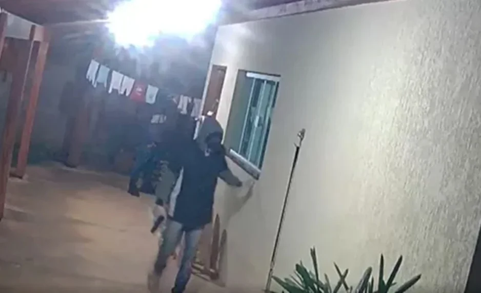 Assaltante que tentou invadir casa e morreu em SP