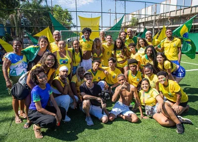 Bastidores da produção do clipe do "Waka Waka (This Time For Africa) Remix"