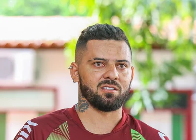 Bismarck, meia do Fluminense-PI