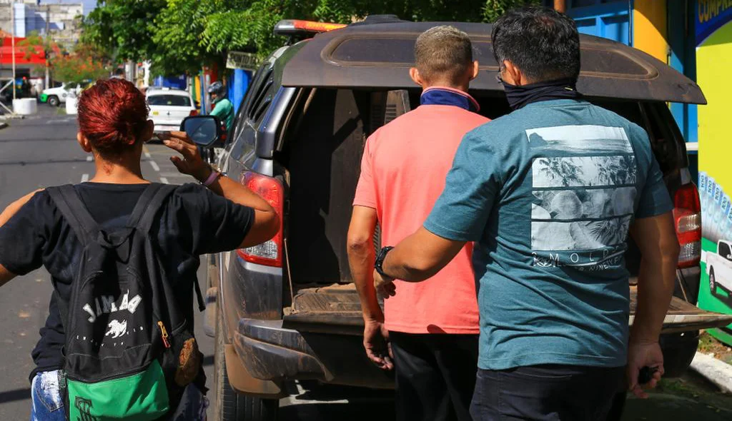 Casal foi conduzido para a Central de Flagrantes de Teresina
