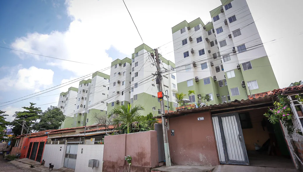 Casas ficam ao lado do condomínio Bosque Leste