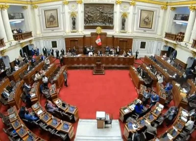Congresso peruano aprova antecipação das eleições gerais