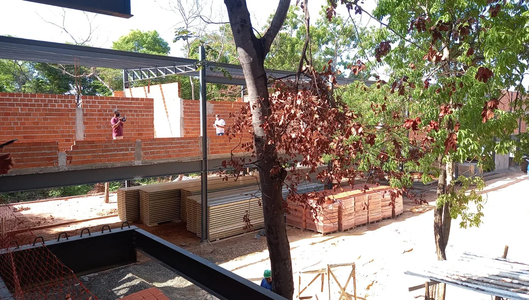 Construção da Escola 15 de Outubro