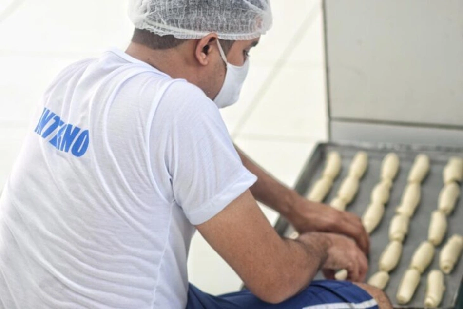 Detentos produzem pães no Piauí