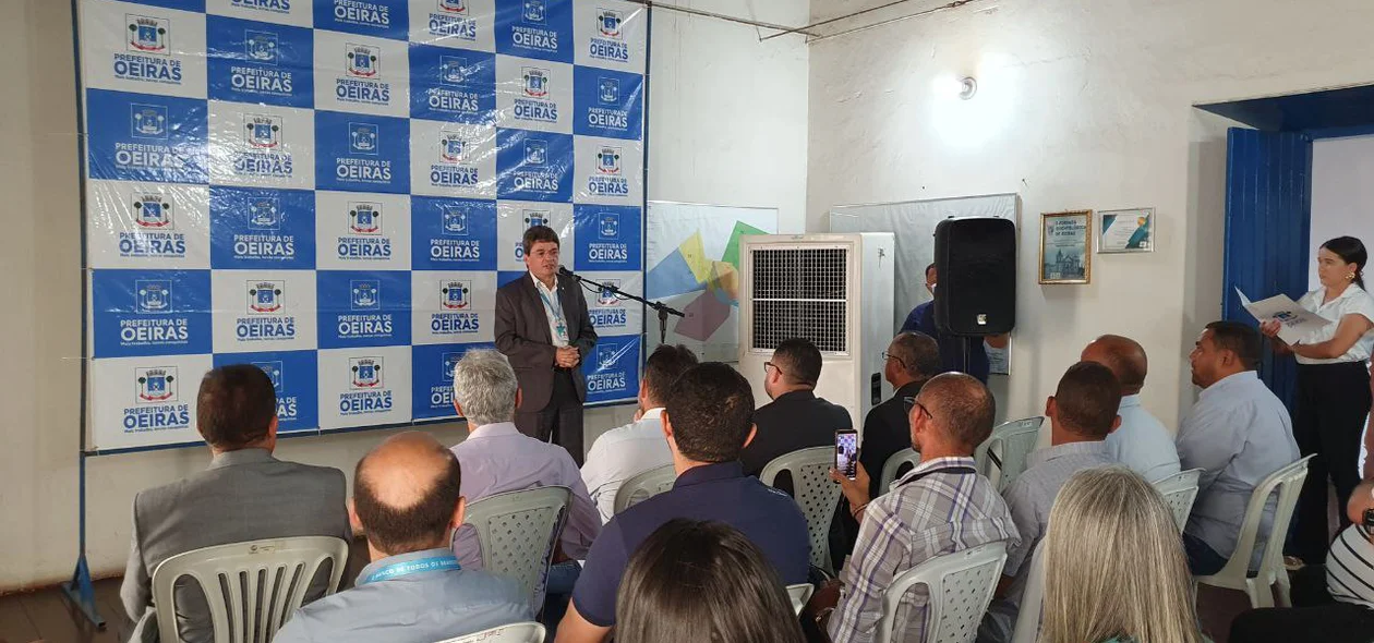 Dirigentes da Caixa Econômica estiveram presentes na solenidade