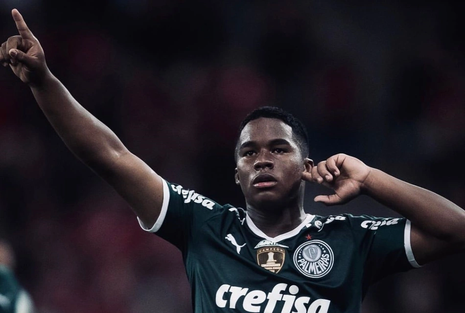Endrick de apenas 16 anos é estrela do Palmeiras