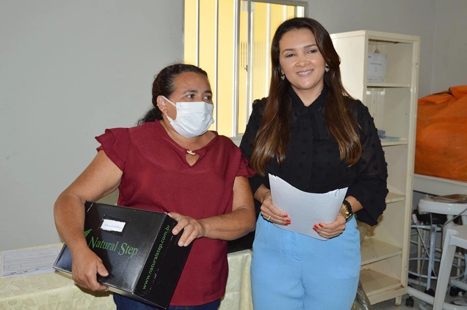 Entregas de sapatos para pacientes diabéticos