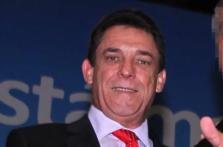 Ex-prefeito Amaro Melo