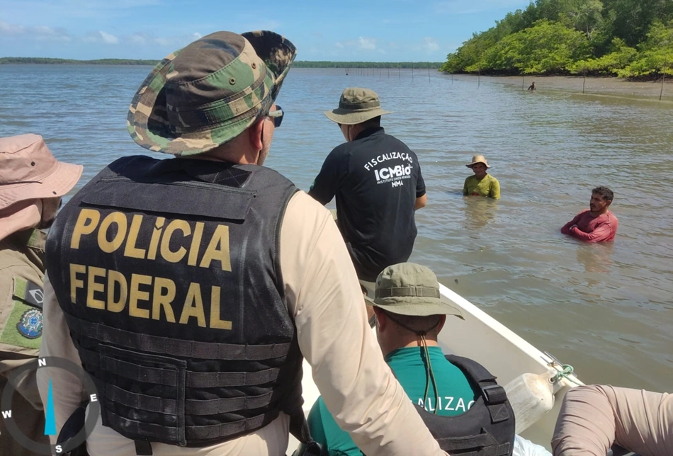 Fiscalização da PF no Delta do Paraníba