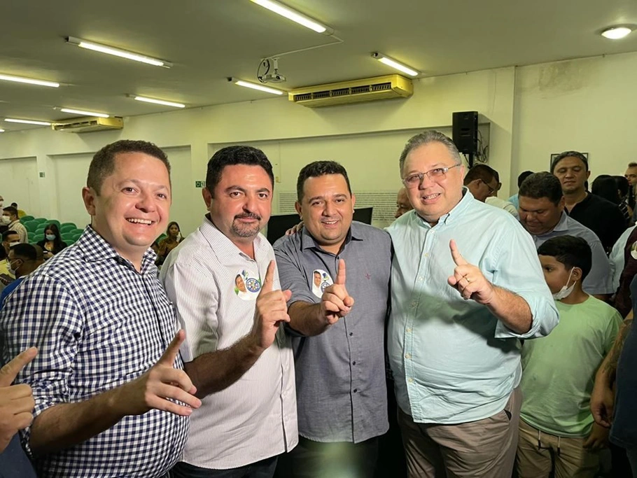Florentino acompanha eleição da APPM e se coloca à disposição da nova gestão para ajudar municípios