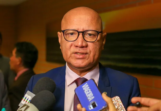 Franzé Silva na Alepi