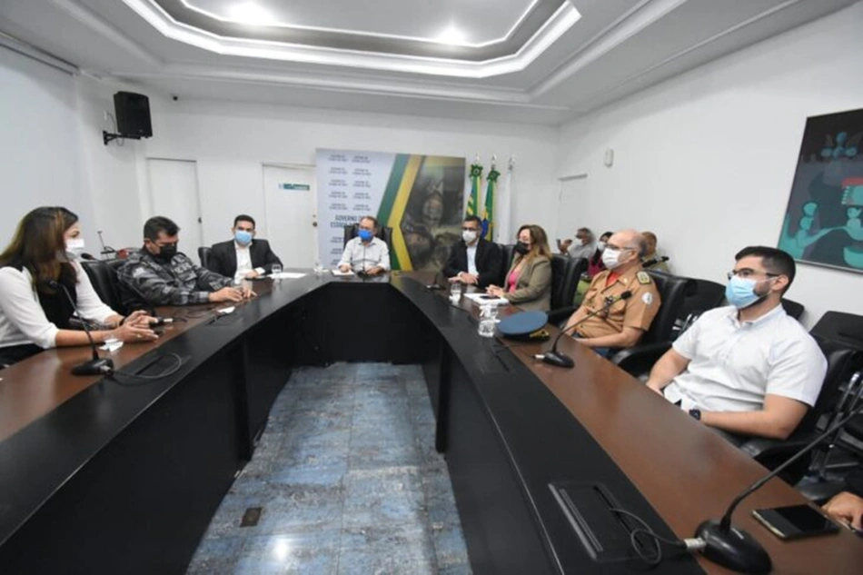 Governo do Piauí realiza reunião para discutir festividades de fim de ano