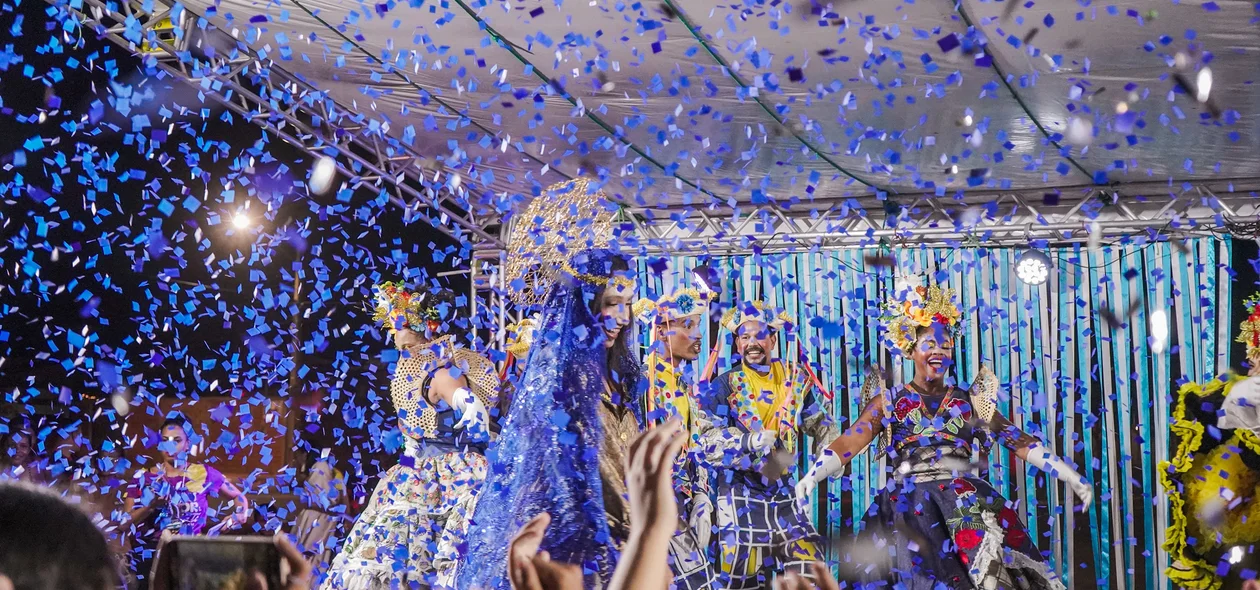Grupo Luar do São João se apresentou na noite dessa terça-feira