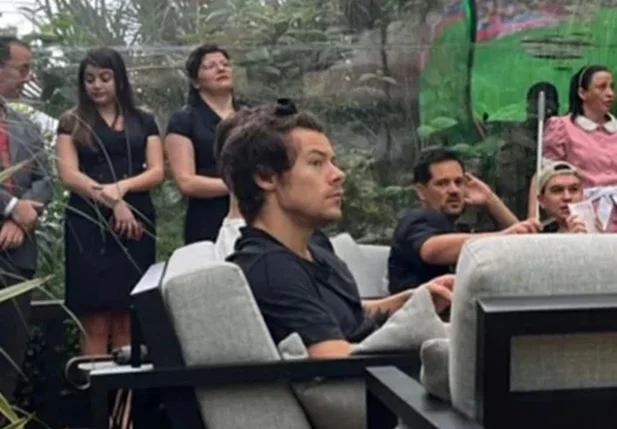 Harry Styles chega ao Brasil para se apresentar em São Paulo, Rio de Janeiro e Curitiba