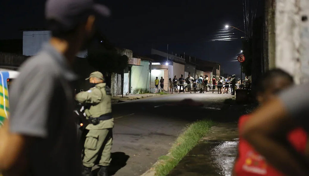 Homem trabalhava em uma oficina quando foi morto