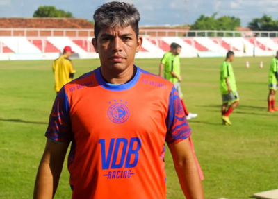 Jailson, goleiro do 4 de Julho