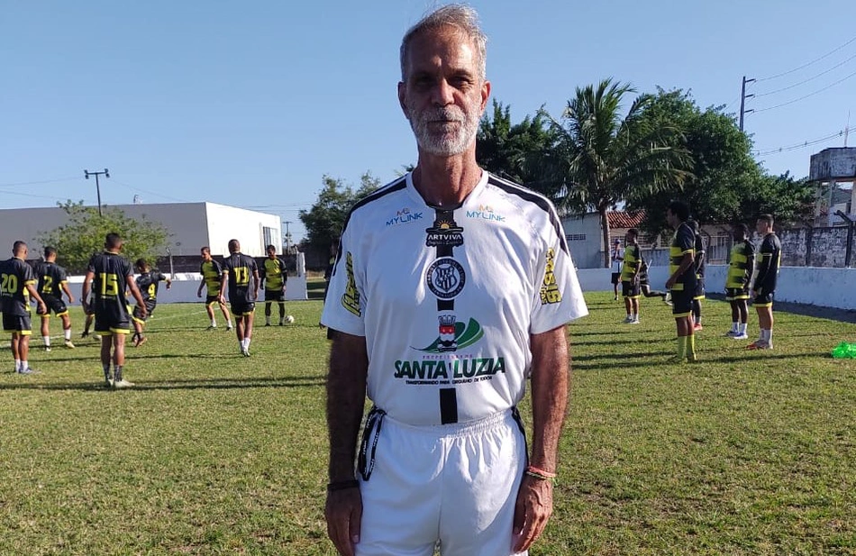José Carlos Amaral, treinador do Comercial para Campeonato Piauiense 2023