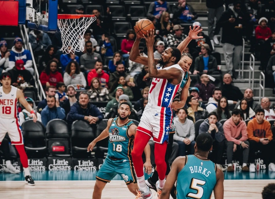 Kevin Durant foi o cestinha da partida com 43 pontos