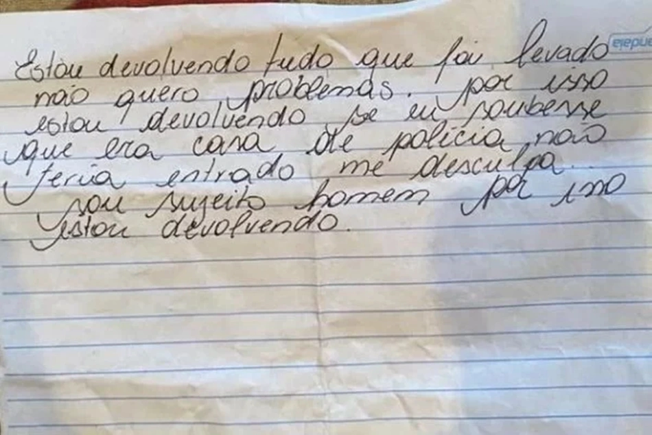 Ladrão furta objetos e deixa um bilhete com pedido de desculpas