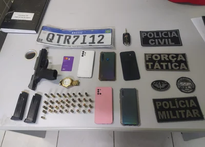 Material apreendido com o trio suspeito de duplo homicídio