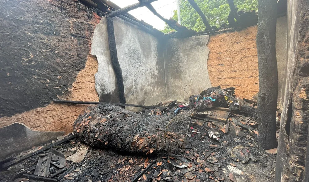 O quarto da vítima ficou completamente destruído