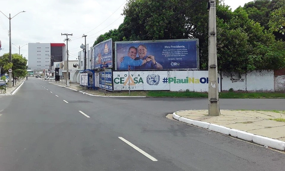 Outdoor em homenagem a Bolsonaro