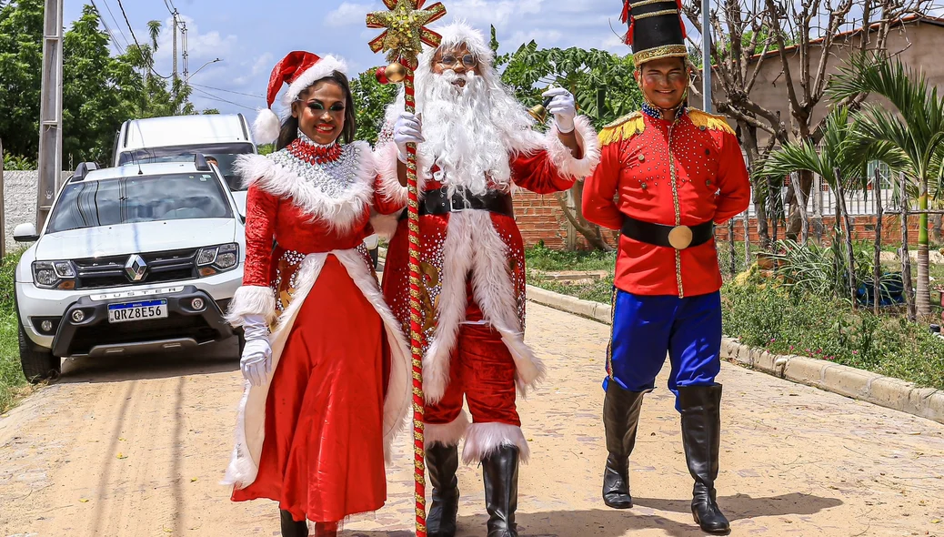 Projeto É+ Cultura levou Papai Noel para a Vila Nova Conquista