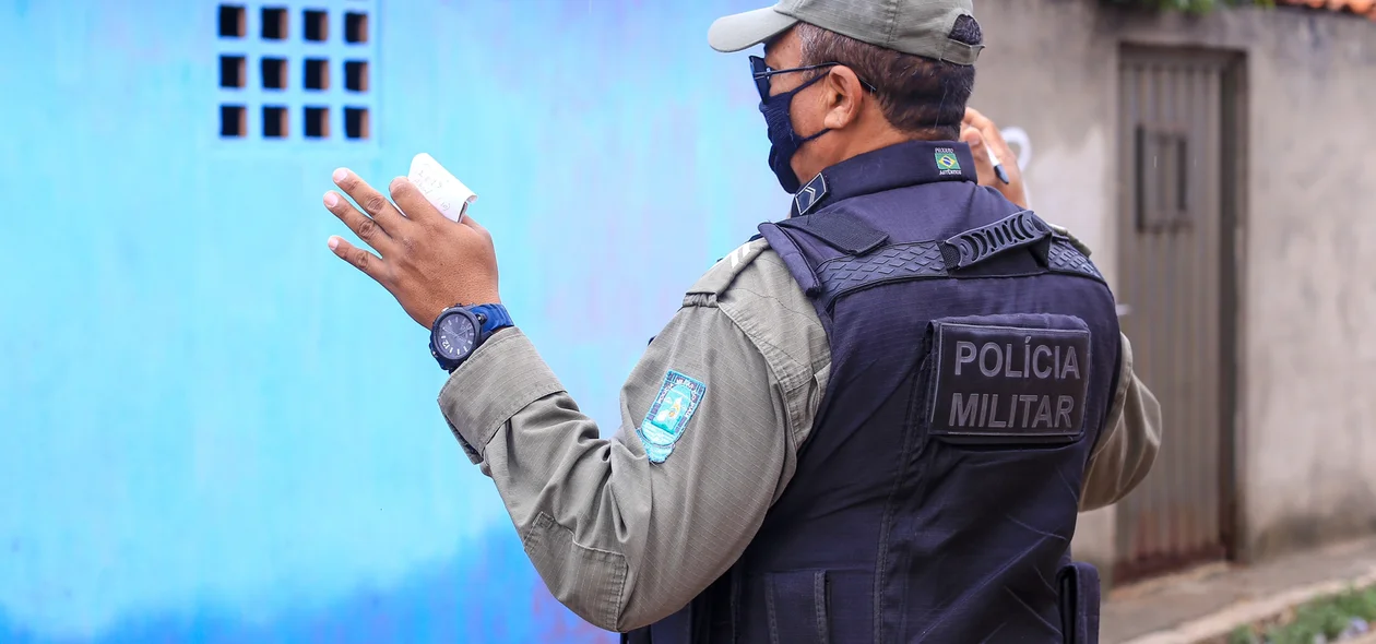 Policia no local do crime