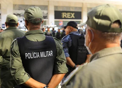 Policial Militar durante Operação Boas Festas