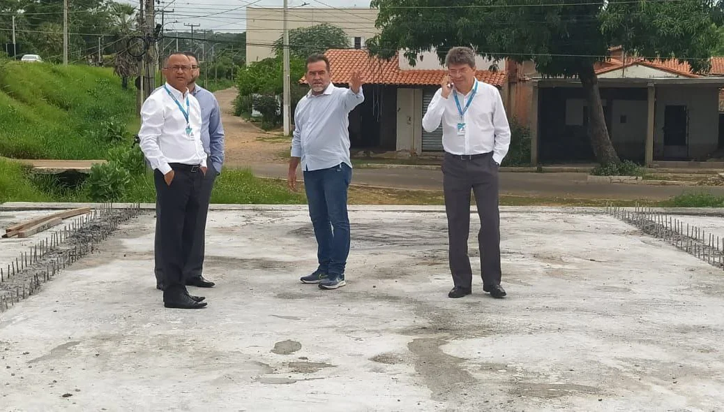 Prefeito Zé Raimundo mostra obras