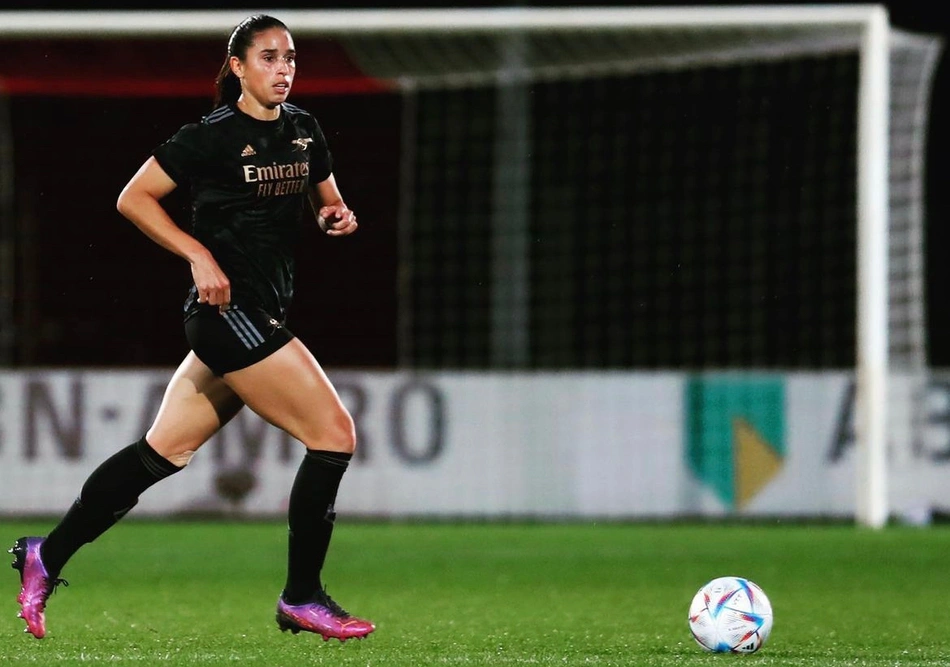 Rafaella ficou na 84° posição e atua no Arsenal