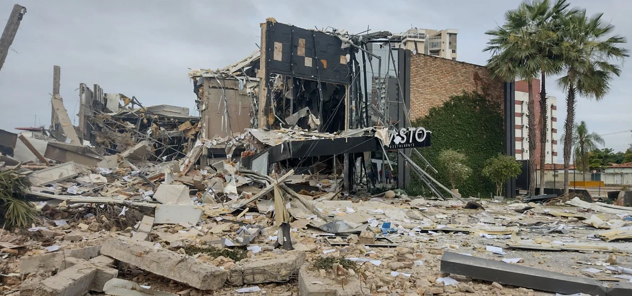 Restaurante Vasto ficou totalmente destruído