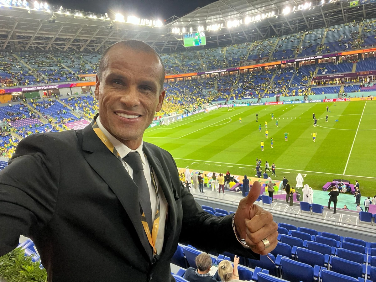 Rivaldo, jogador pentacampeão mundial com a seleção brasileira