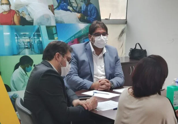 Sesapi aprova 27 mil cirurgias de catarata em mutirões para 2023