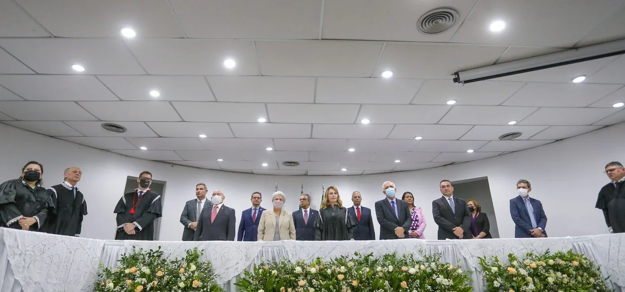 Solenidade aconteceu nesta manhã