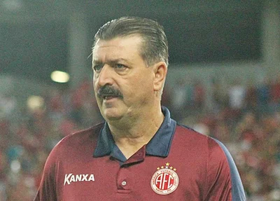 Técnico Leandro Campos