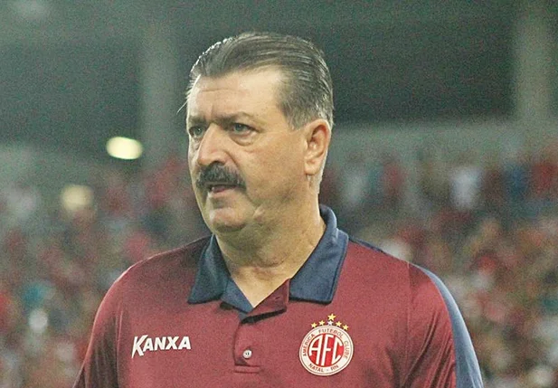 Técnico Leandro Campos