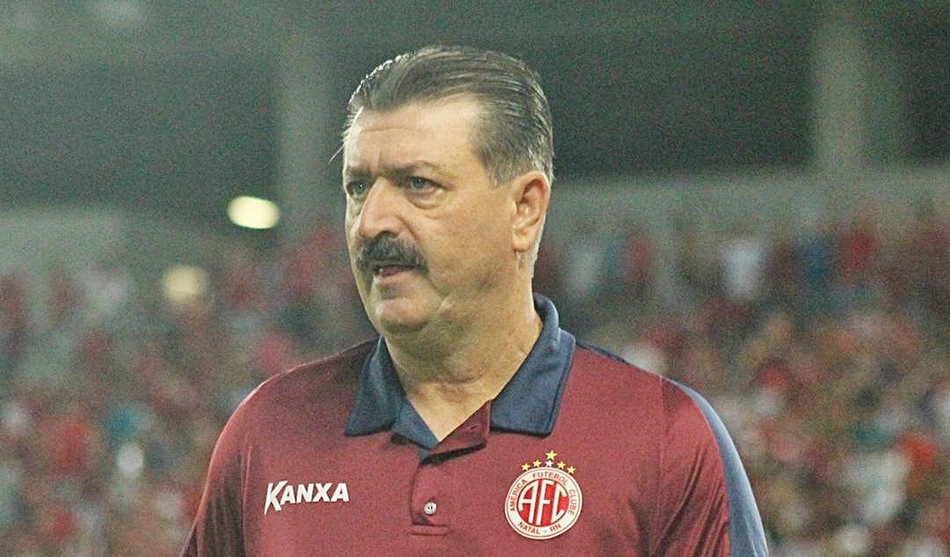 Técnico Leandro Campos
